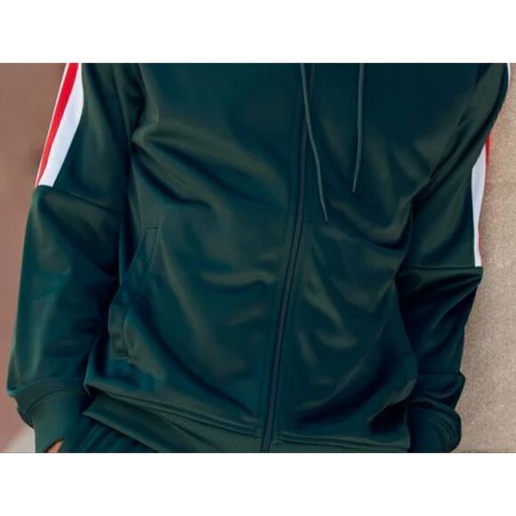 MEN'S MONTIQUE HUNTER 2 PIECE SPORT TRACK SUIT WITH HOOD. JS-30 - Picture 2 of 3